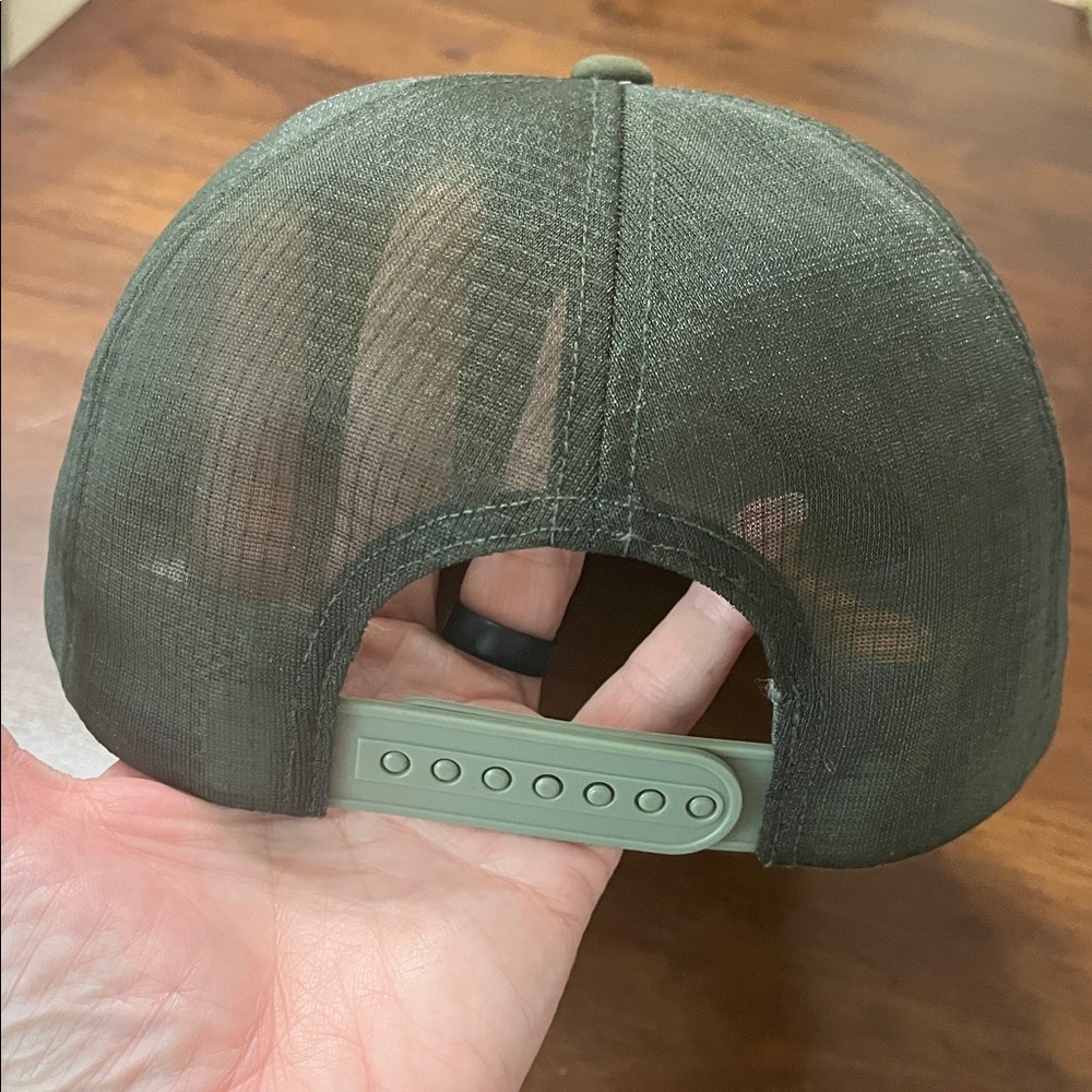 Arc'teryx Bird Word Trucker Hat - Picture 4 of 6